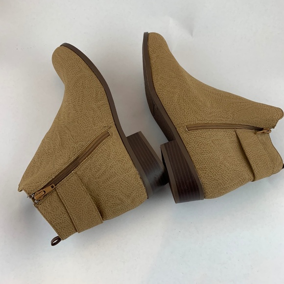 cushion walk by avon boots